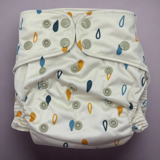 PETITE OS (8-35lbs) 3D Gusset Pocket™ Cloth Diaper in Rain Drops